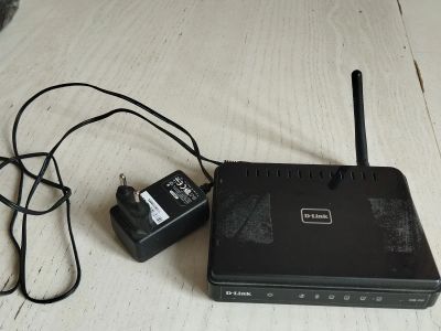 Лот: 25724748. Фото: 1. Wi-Fi роутер маршрутизатор D-link... Маршрутизаторы (роутеры)