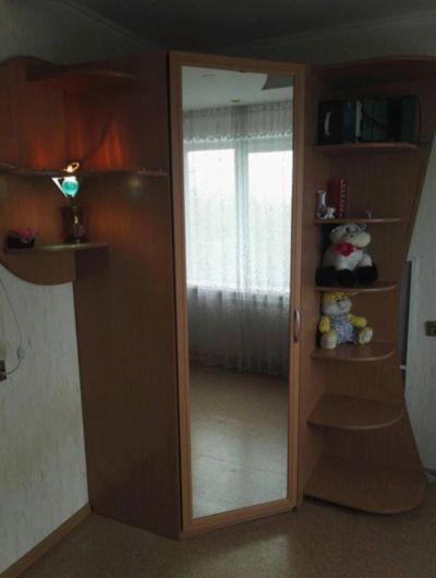 Лот: 11572728. Фото: 1. Угловой шкаф. Другое (мебель для спальни)
