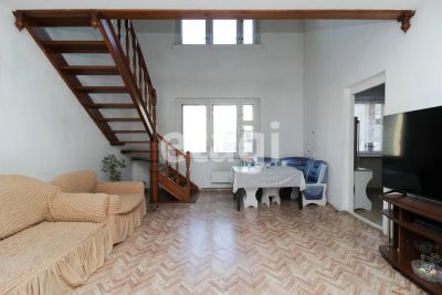 Лот: 25287133. Фото: 1. 5-комн. и более квартира , Красноярск... Квартиры, студии