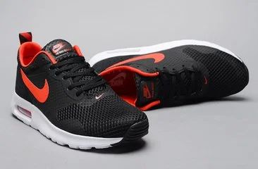 Лот: 8003819. Фото: 1. Nike Кроссовки Air max Tavas Nike... Кеды, кроссовки, слипоны