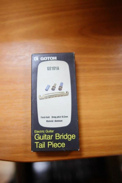 Лот: 5295925. Фото: 1. Gotoh GE101A Gold Tail Piece -... Аксессуары, комплектующие