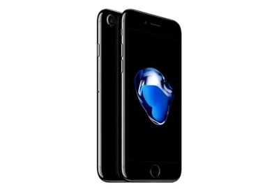 Лот: 8323854. Фото: 1. IPhone 7 Черный оникс 128 ГБ в... Смартфоны