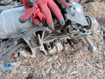 Лот: 15811793. Фото: 1. Впускной коллектор Bluebird sylphy... Двигатель и элементы двигателя