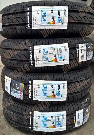 Лот: 7302061. Фото: 1. Шины 175/70 R14 175/70/14 Pirelli... Шины