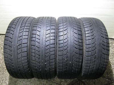 Лот: 8211655. Фото: 1. Triangle group 225/45 R17 комплект. Шины