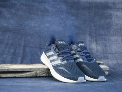 Лот: 14957209. Фото: 1. Кроссовки Adidas Falcon w Navy... Кеды, кроссовки, слипоны