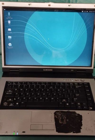 Лот: 20855052. Фото: 1. Ноутбук Samsung NP-R50. Ноутбуки