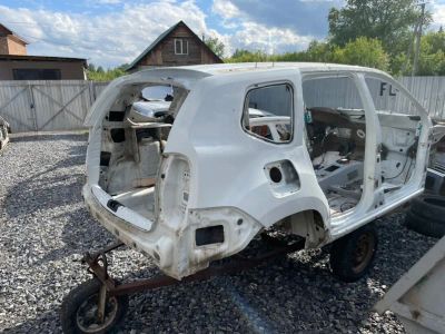 Лот: 22489686. Фото: 1. задняя часть кузова Renault Duster... Кузов