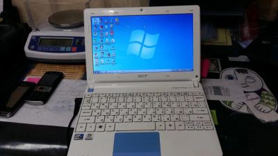 Лот: 8269931. Фото: 1. Нетбук acer aspire one happy 2... Ноутбуки