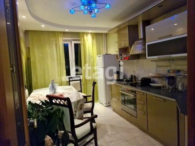 Лот: 21335287. Фото: 1. Сдам 2-комн. кв. 76 кв.м. Красноярск... Квартиры, студии