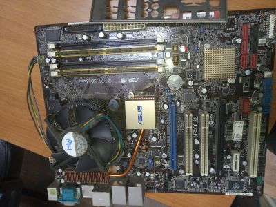 Лот: 18373438. Фото: 1. Материнская плата asus p5b delux... Материнские платы