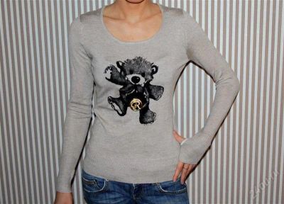 Лот: 1224359. Фото: 1. кофта Moschino 1. Свитеры, толстовки, худи