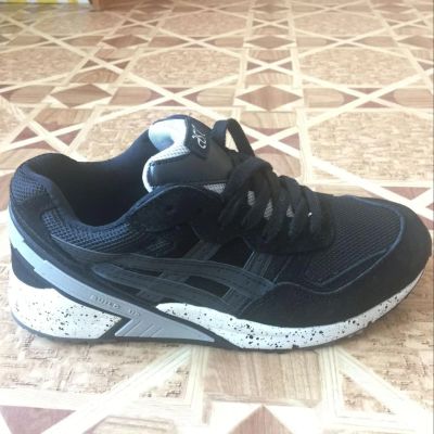 Лот: 8276350. Фото: 1. Asics GEL Sight кроссовки (40-44... Кеды, кроссовки, слипоны