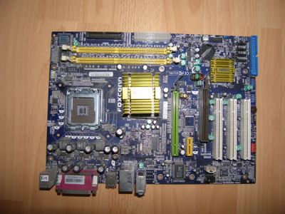 Лот: 3355116. Фото: 1. Foxconn 915A05-PL-6LS. Материнские платы