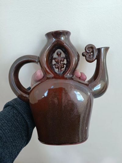 Лот: 20044854. Фото: 1. Керамика чайник хорошее состояние. Кувшины, графины