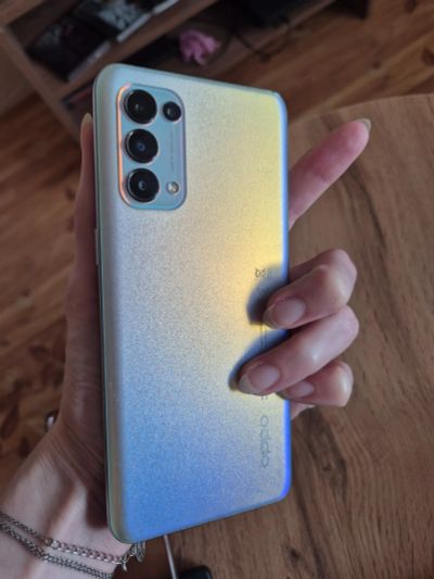 Лот: 24006623. Фото: 1. Oppo Reno 5. Смартфоны