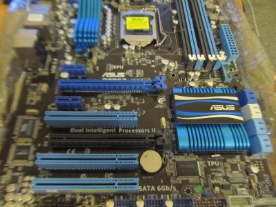 Лот: 5952809. Фото: 1. Материнская плата ASUS P8P67 LGA1155. Материнские платы