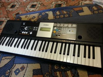 Лот: 6211867. Фото: 1. Синтезатор Yamaha PSR-E223. Клавишные