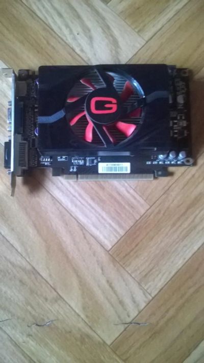Лот: 9453948. Фото: 1. Palit p/n:neas4500hd01-1162f geforce... Видеокарты