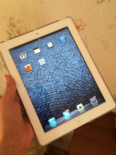 Лот: 4286673. Фото: 1. iPad 2 32Gb Wi-Fi + 3G Cellular... Планшеты