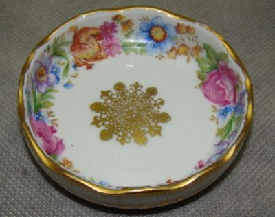 Лот: 18126660. Фото: 1. Лоточек фарфоровый винтажный Porcelaine... Другое (антиквариат)