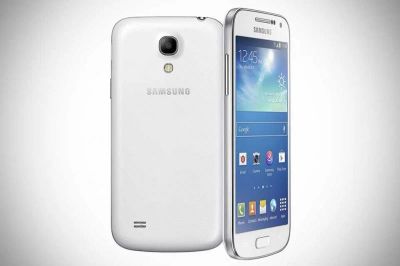 Лот: 5294001. Фото: 1. Samsung Galaxy S4 белый. Смартфоны