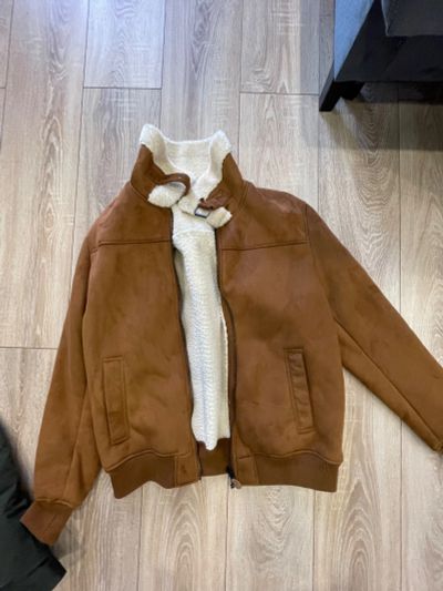 Лот: 18631820. Фото: 1. Дубленка bershka. Верхняя одежда