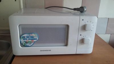 Лот: 6003643. Фото: 1. Микроволновка Daewoo. Микроволновки, мини-печи