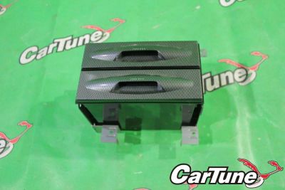 Лот: 10597986. Фото: 1. бардачок subaru forester SG5 EJ20T... Салон