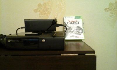 Лот: 5089669. Фото: 1. Xbox 360 E или обмен на PS 3 Slim. Игровые приставки, консоли
