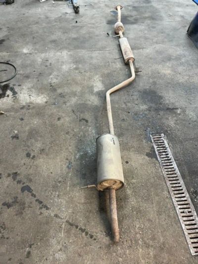 Лот: 24766738. Фото: 1. выхлопная труба Nissan Almera... Выхлопная система