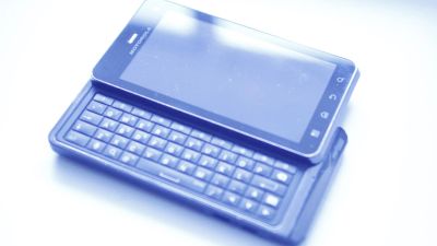 Лот: 5320797. Фото: 1. motorola DROID 3. Кнопочные мобильные телефоны