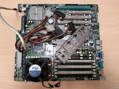 Лот: 17986062. Фото: 1. Комплект Asus DSBF-D/SAS+Xeon... Комплекты запчастей