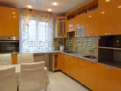 Лот: 13633388. Фото: 1. 4-комнатная квартира на ул. Воронова... Квартиры, студии