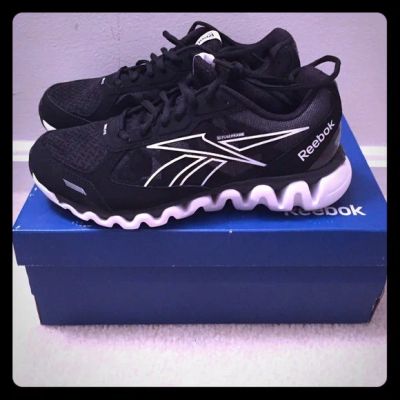 Лот: 7155367. Фото: 1. Куплю Reebok Ziglite. Кеды, кроссовки, слипоны