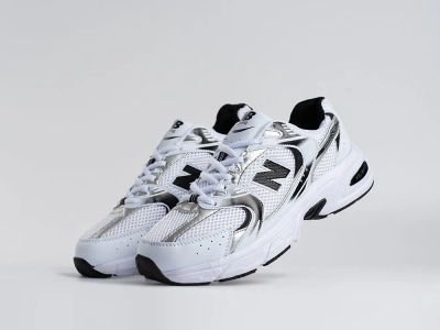 Лот: 25371603. Фото: 1. Кроссовки New Balance 530. Кеды, кроссовки, слипоны