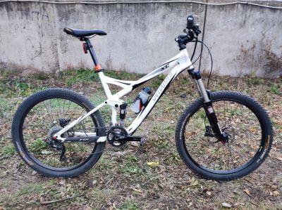 Лот: 4432968. Фото: 1. Specialized FSR xc Pro 26" ростовка... Велосипеды