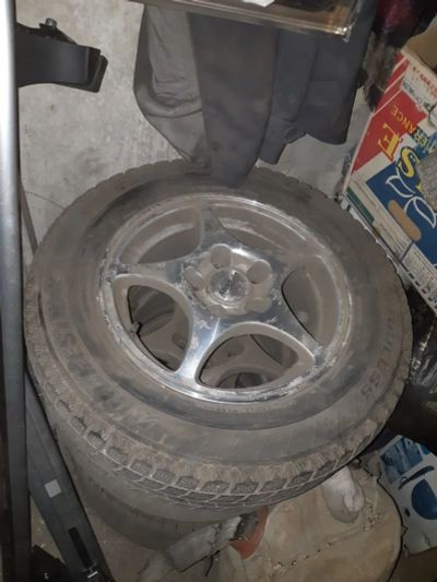 Лот: 14713462. Фото: 1. Bridgestone blizzak mz-03 205... Шины на дисках