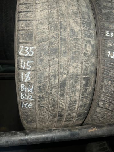 Лот: 25059838. Фото: 1. (1шт)235-45-18 Bridgestone Blizzak... Шины
