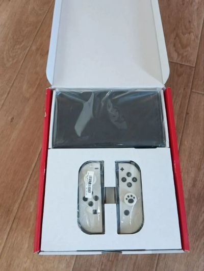 Лот: 25725685. Фото: 1. Nintendo Switch OLED с объемом... Игры для консолей