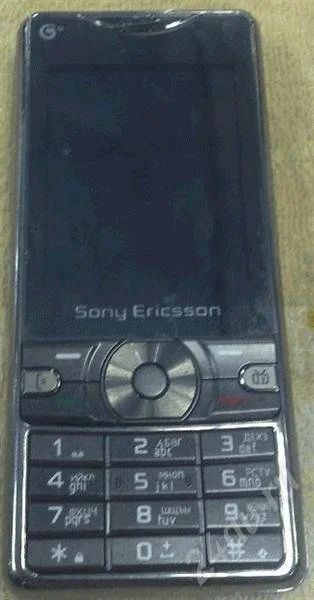 Лот: 704942. Фото: 1. Sony Ericsson W915. Новый. Гарантия... Кнопочные мобильные телефоны