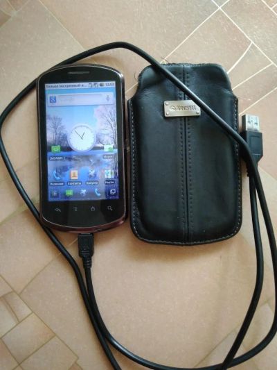 Лот: 9948162. Фото: 1. Смартфон Huawei U8800. Смартфоны