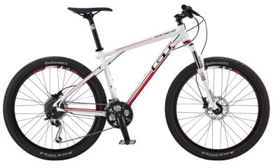 Лот: 4983286. Фото: 1. Велосипед GT avalanche elite 2014... Велосипеды