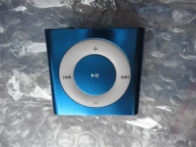 Лот: 1919786. Фото: 1. iPod Shuffle 4g 4gb(blue). Плееры