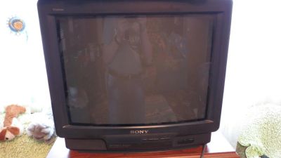 Лот: 11348472. Фото: 1. телевизор кинескопный SONY KV-21DK1. Телевизоры