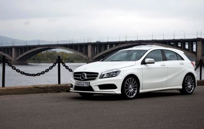Лот: 9698768. Фото: 1. Mercedes-Benz A class 2013 1.6... Автомобили