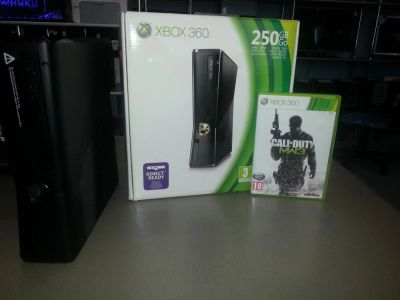 Лот: 5500350. Фото: 1. Игровая приставка Xbox 360 Microsoft... Игровые приставки, консоли