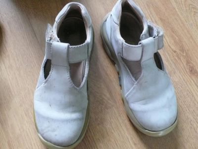 Лот: 3905353. Фото: 1. туфли на весну кожа 29. Туфли