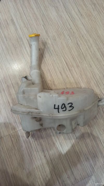 Лот: 18172962. Фото: 1. Бачок омывателя Mazda Axela. Кузов