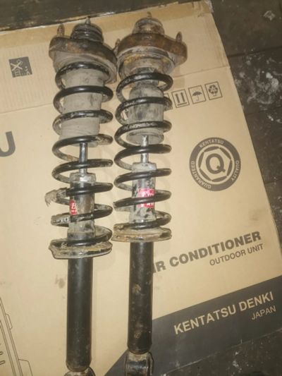Лот: 24958461. Фото: 1. Стойки Mitsubishi lancer 1995-2000. Ходовая, подвеска, рулевое управление